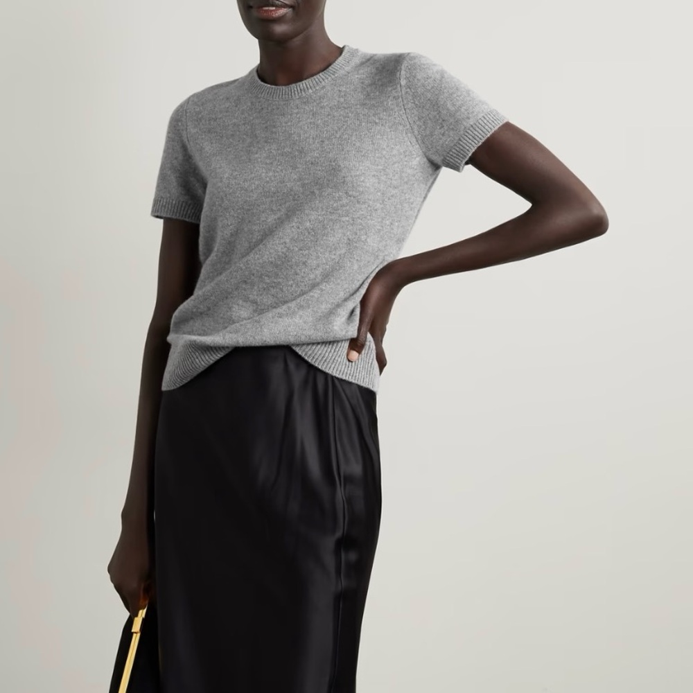 Theory Basic Tee Feather Cashmere - image 1